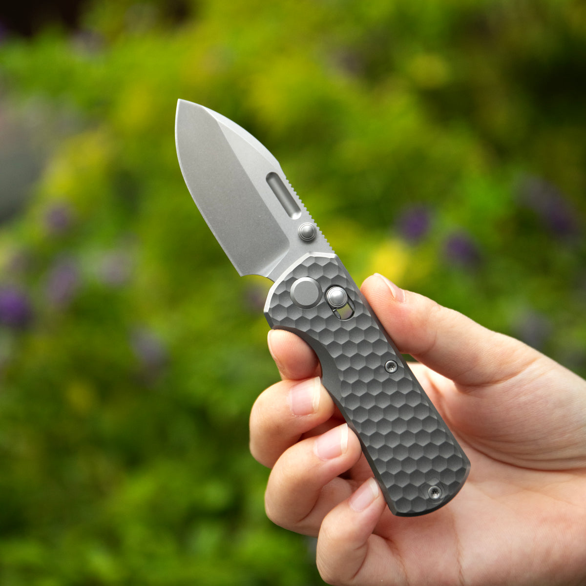 GEO Knife Belluf Crossbar lock Folding Knife Gray 6AL4V Titanium Handle 2.4" Stonewash Bohler M390 Blade GEO2508H