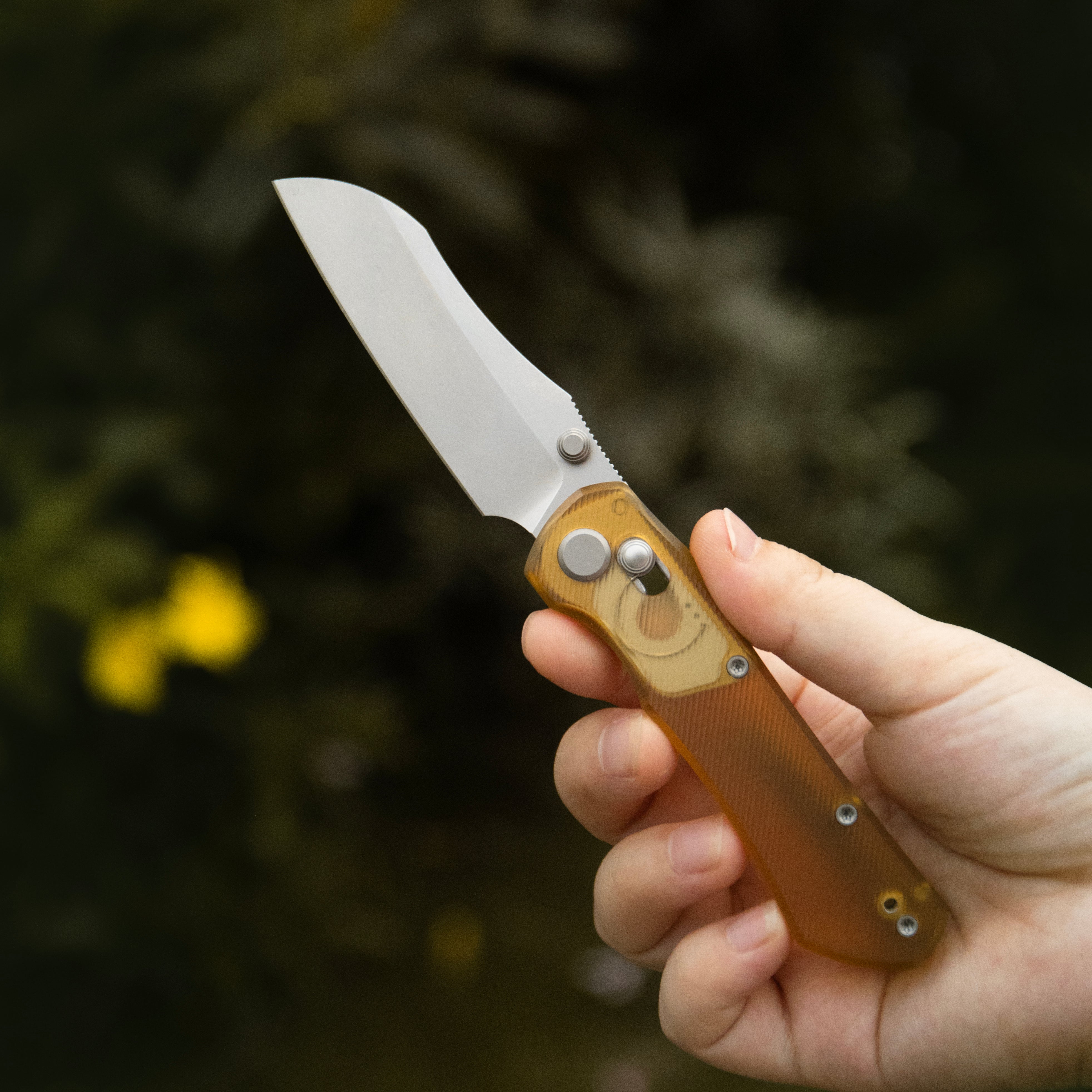 GEO Knife Komodo Crossbar lock Folding Knife Ultem Handle 3.1" Stonewash Bohler M390 Blade GEO2509K