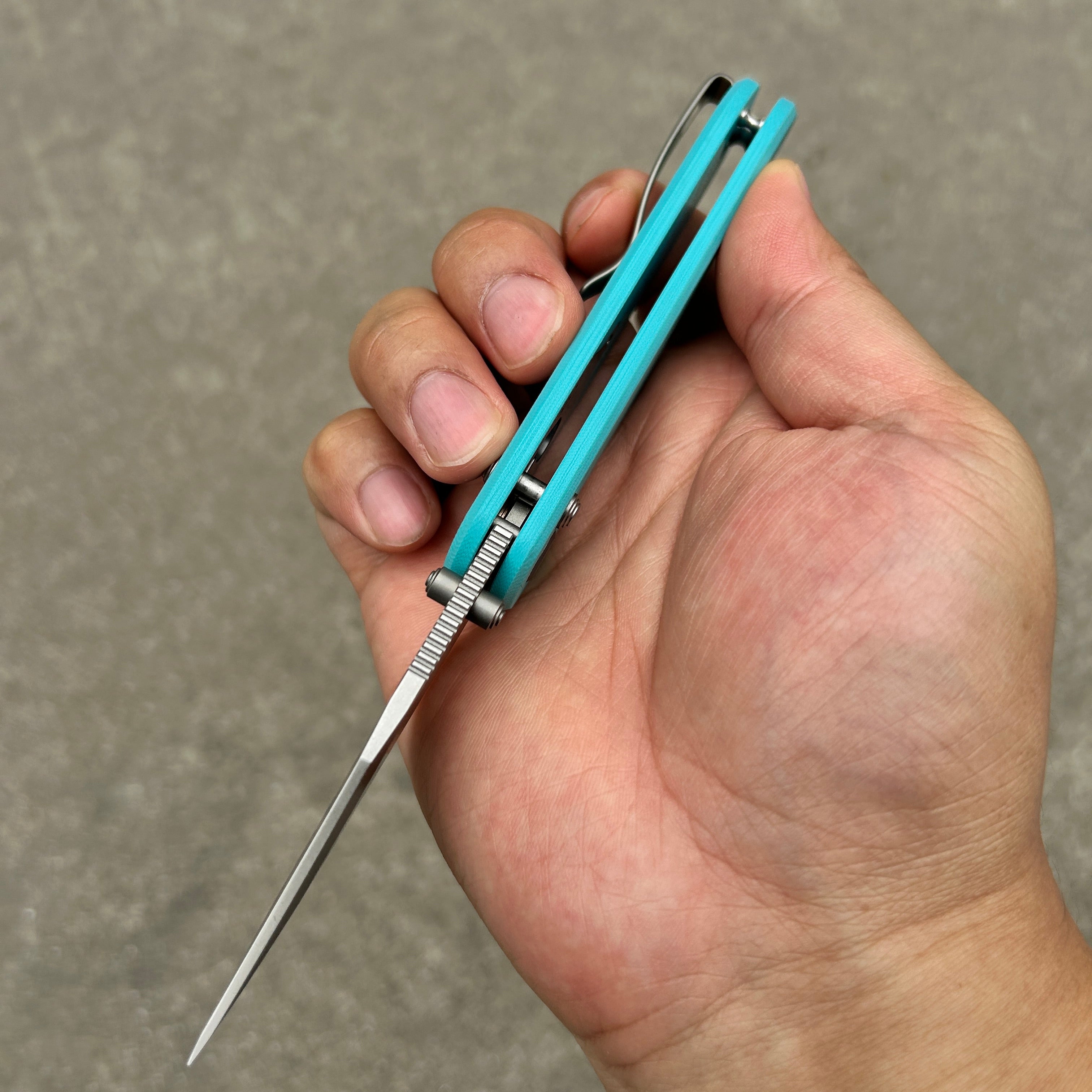 (Pre-order) : Geo knife Ethereal Cutter Axis lock Folding Knife Tiffany Blue G10 Handle 3.03" Stonewash Bohler M390 Blade GEO2401G