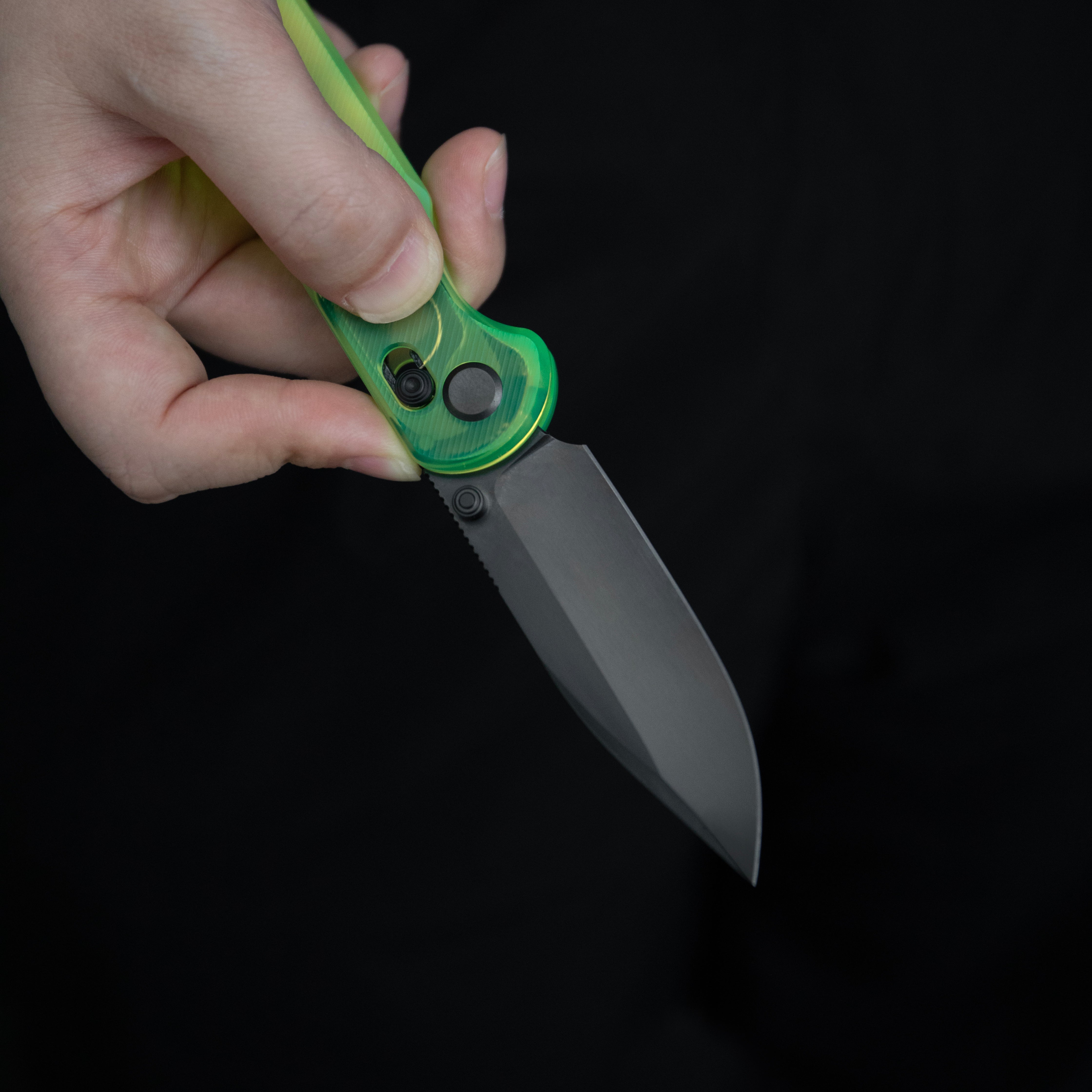 Blade HQ Exclusives SKU : GEO Knife Ethereal Cutter Crossbar lock Folding Knife Green Acrylic Handle 3.0" Black DLC CPM S90V Blade GEO2402Q