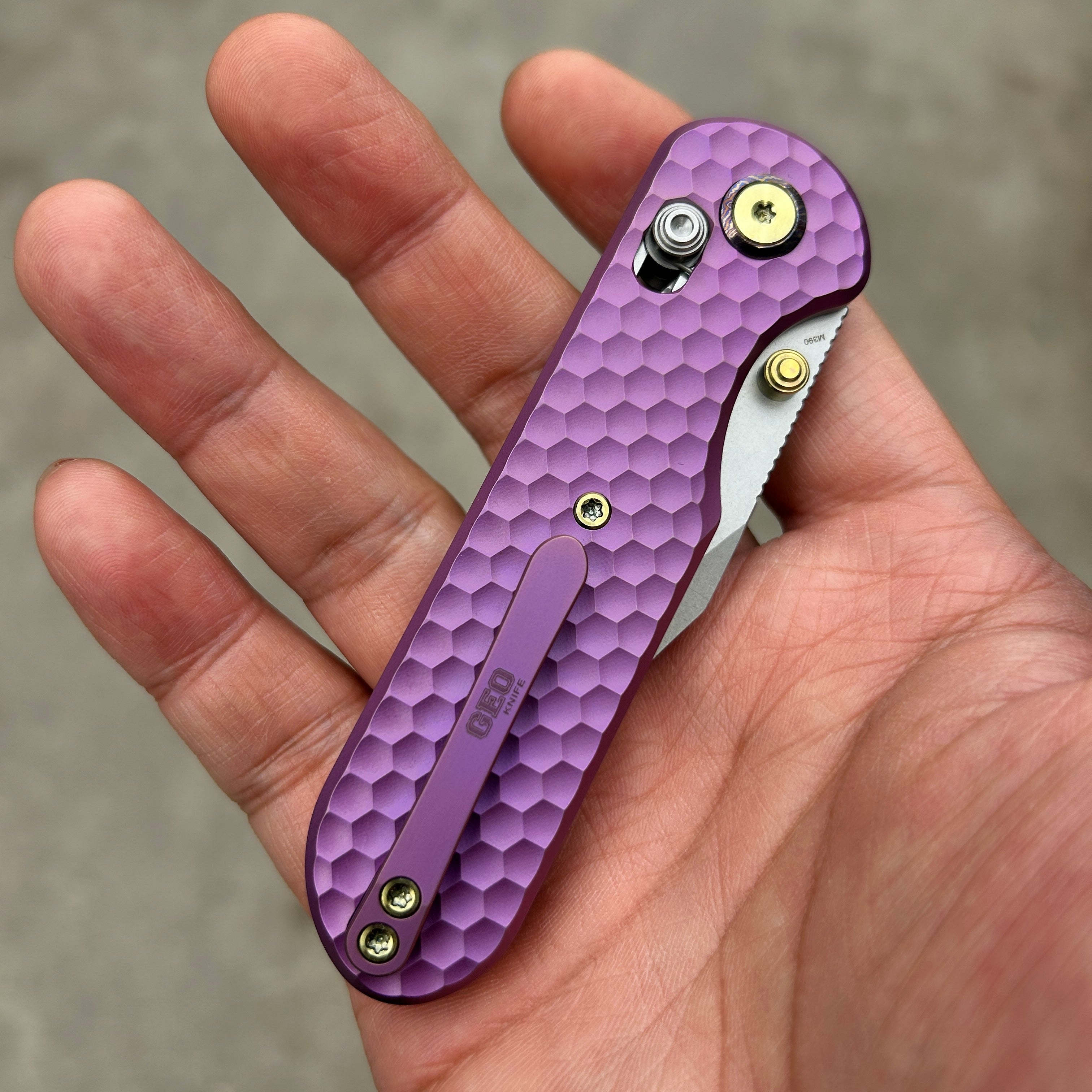 (Pre-order) : Geo knife Ethereal Cutter Axis lock Folding Knife Purple 6AL4V Titanium Handle 3.03" Stonewash Bohler M390 Blade GEO2401I