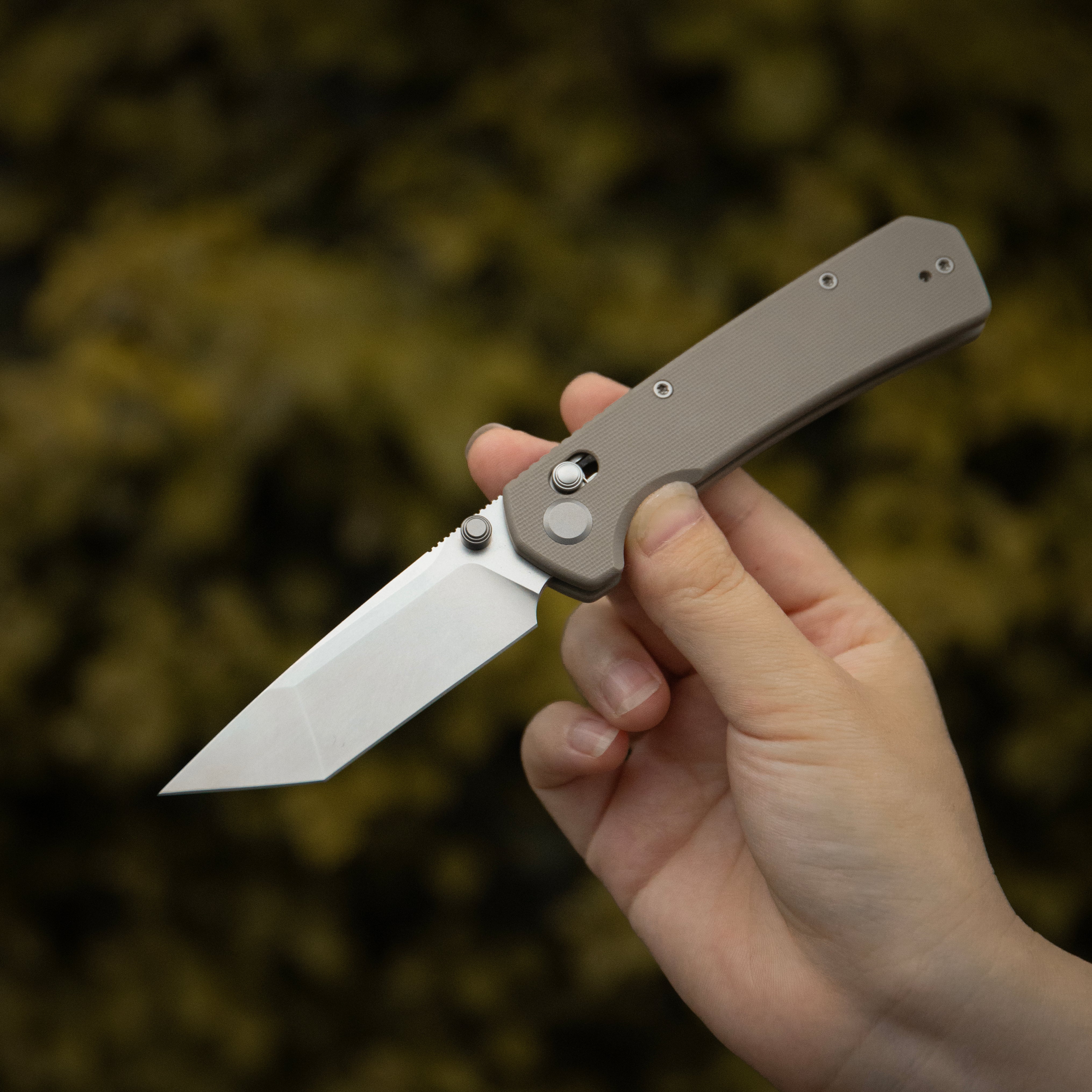 ( Pre-order ) GEO Knife Blaze Crossbar lock Folding Knife Khaki G10 Handle 3.3" Stonewash Bohler M390 Blade GEO2503I