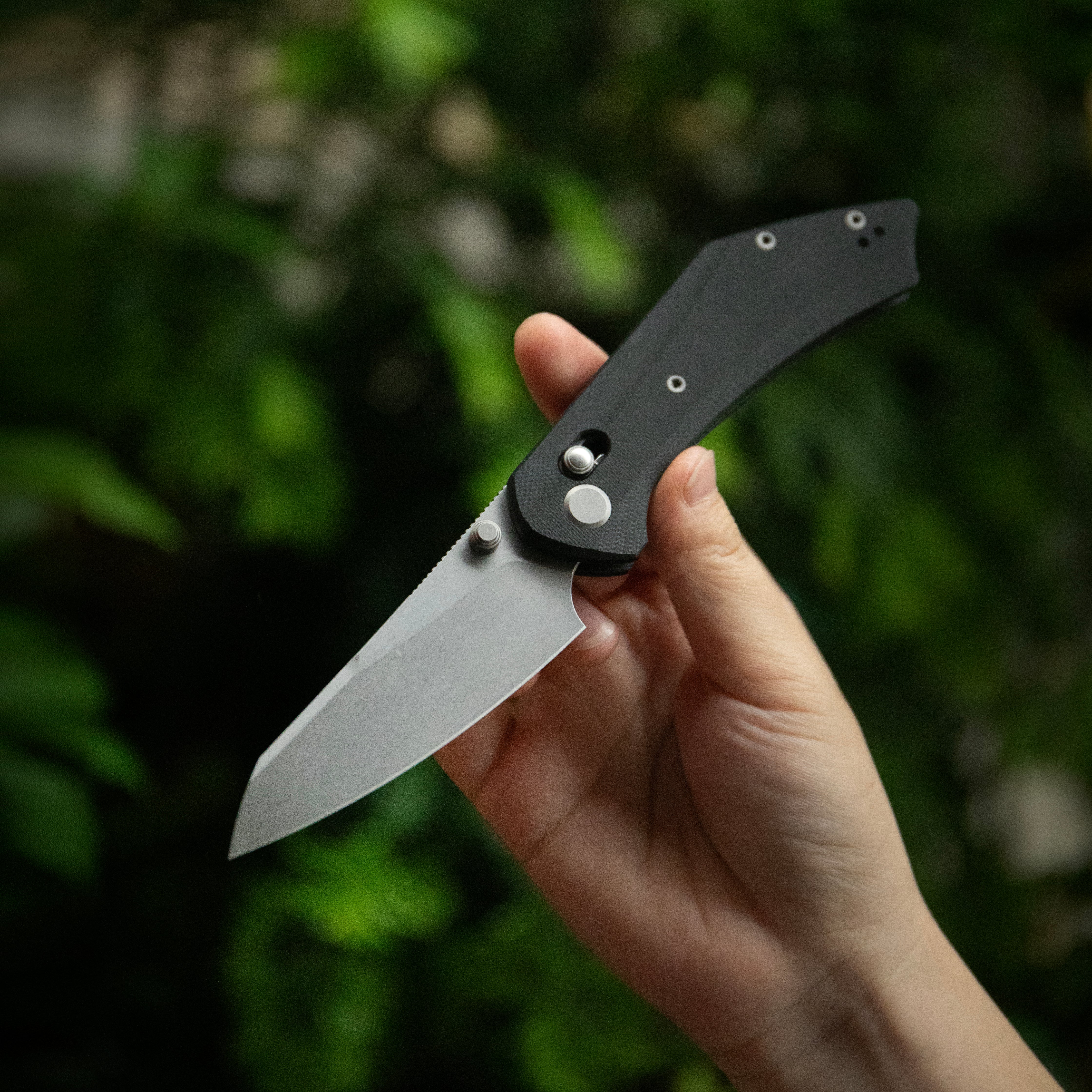 GEO Knife DIVID Crossbar lock Folding Knife Black G10 Handle 3.3" Stonewash Bohler M390 Blade  GEO2507E