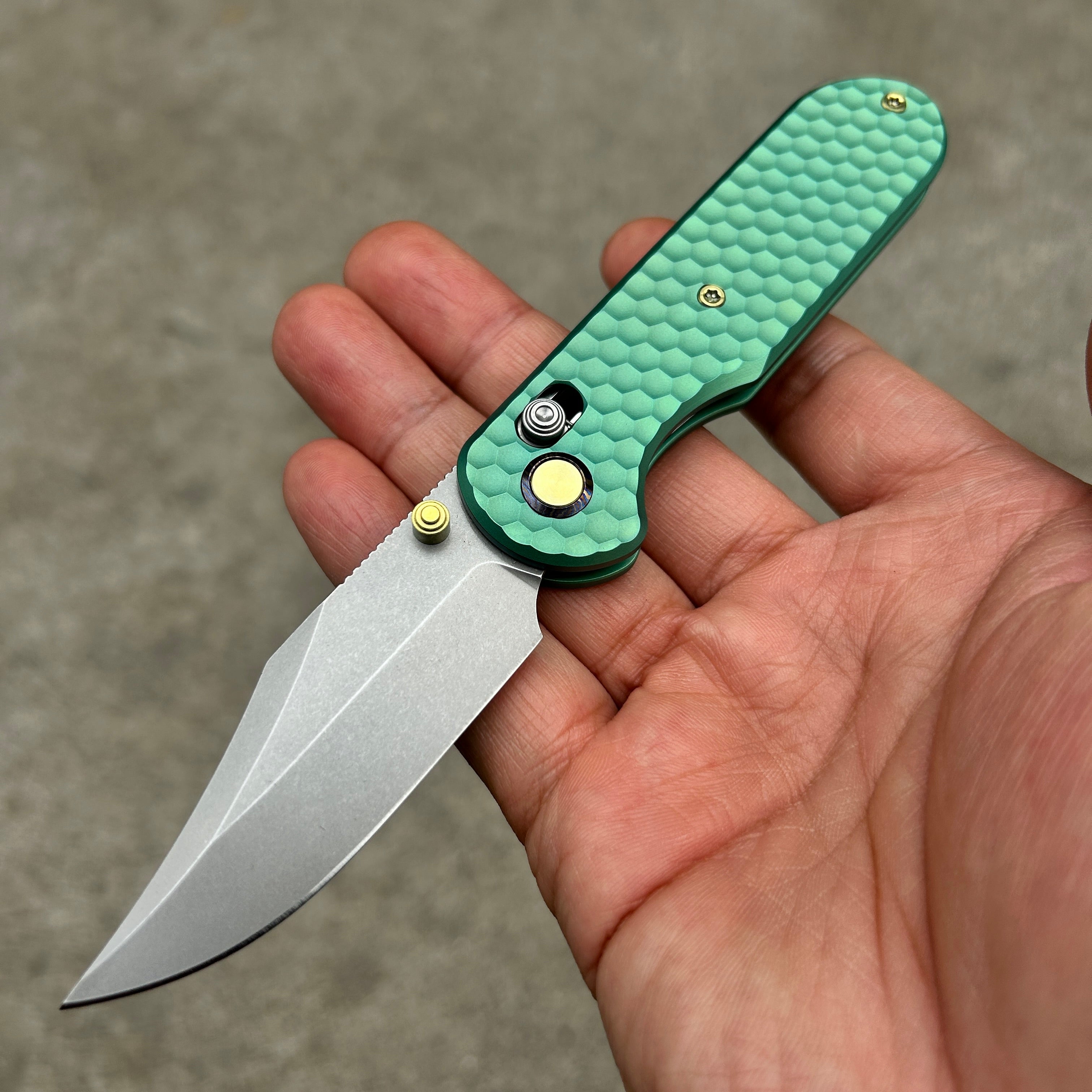 (Pre-order) : Geo knife Ethereal Cutter Axis lock Folding Knife Green 6AL4V Titanium Handle 3.03" Stonewash Bohler M390 Blade GEO2401H