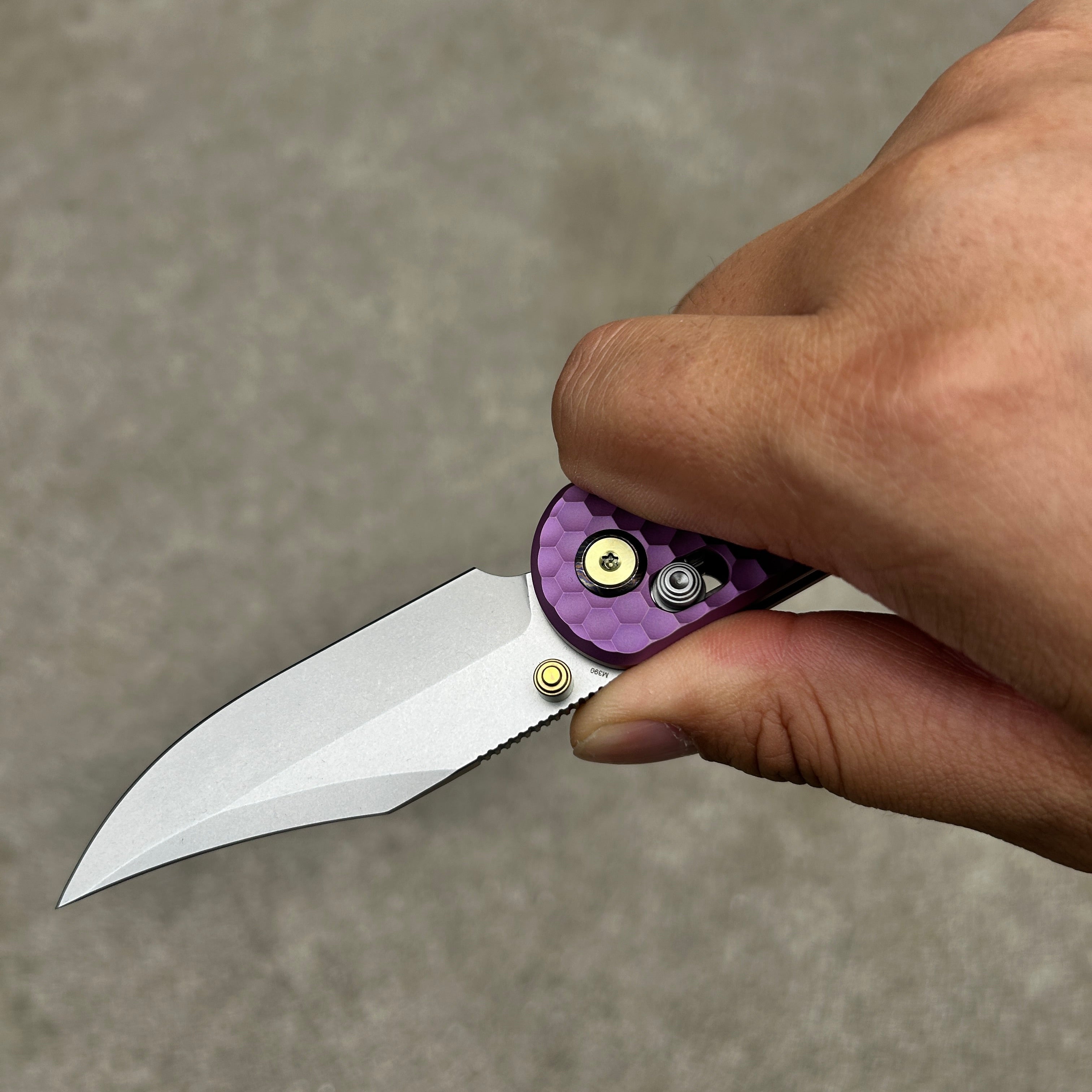 (Pre-order) : Geo knife Ethereal Cutter Axis lock Folding Knife Purple 6AL4V Titanium Handle 3.03" Stonewash Bohler M390 Blade GEO2401I